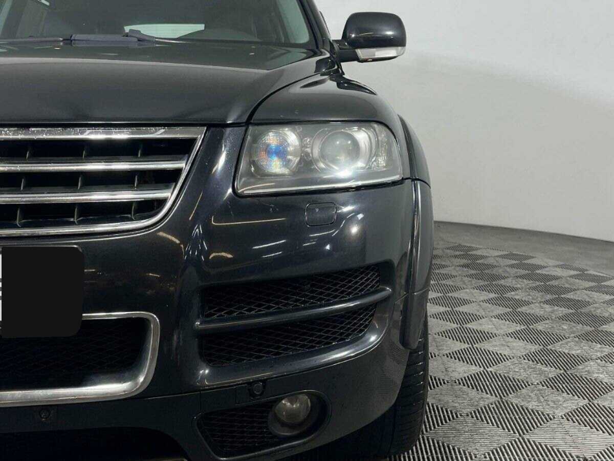 Купить Volkswagen Touareg с пробегом. Фото: #15