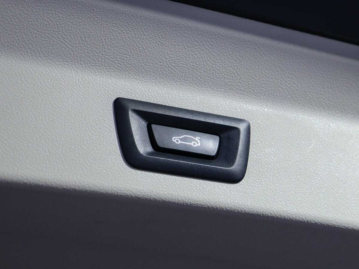 Купить BMW X3 с пробегом. Фото: #17
