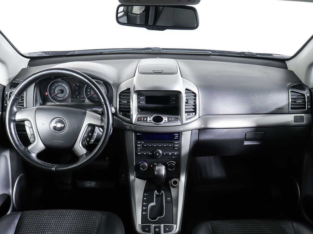 Купить Chevrolet Captiva с пробегом. Фото: #11