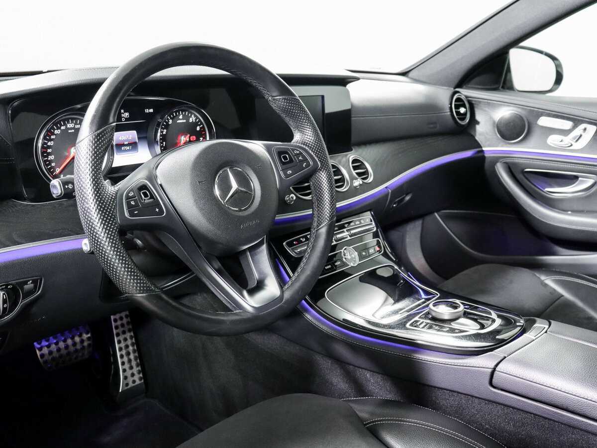 Купить Mercedes-Benz E-Класс с пробегом. Фото: #10