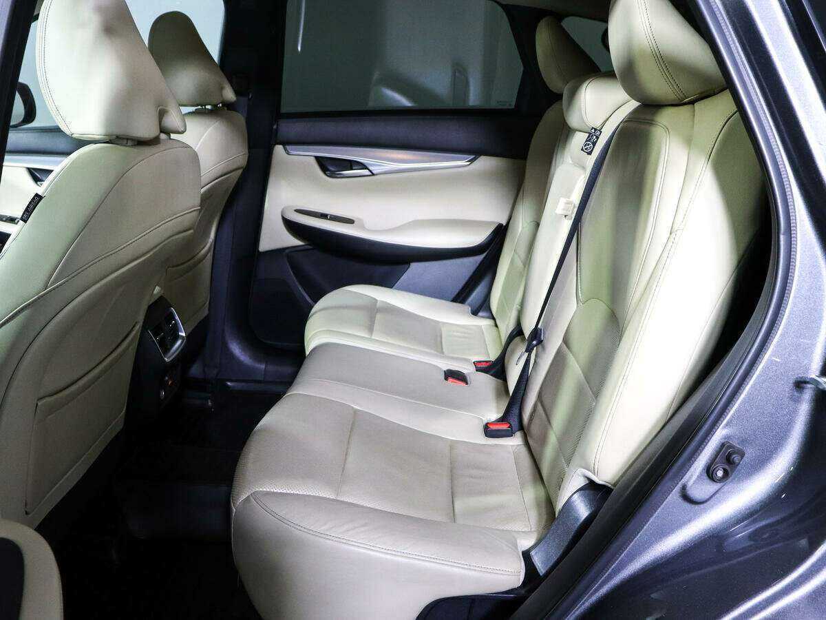 Купить Infiniti QX50 с пробегом. Фото: #9