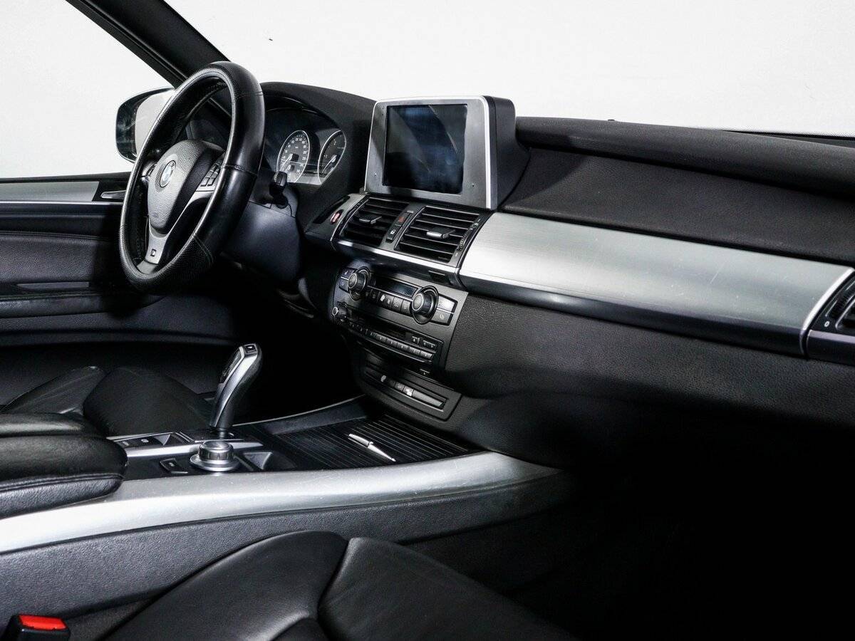 Купить BMW X5 с пробегом. Фото: #8