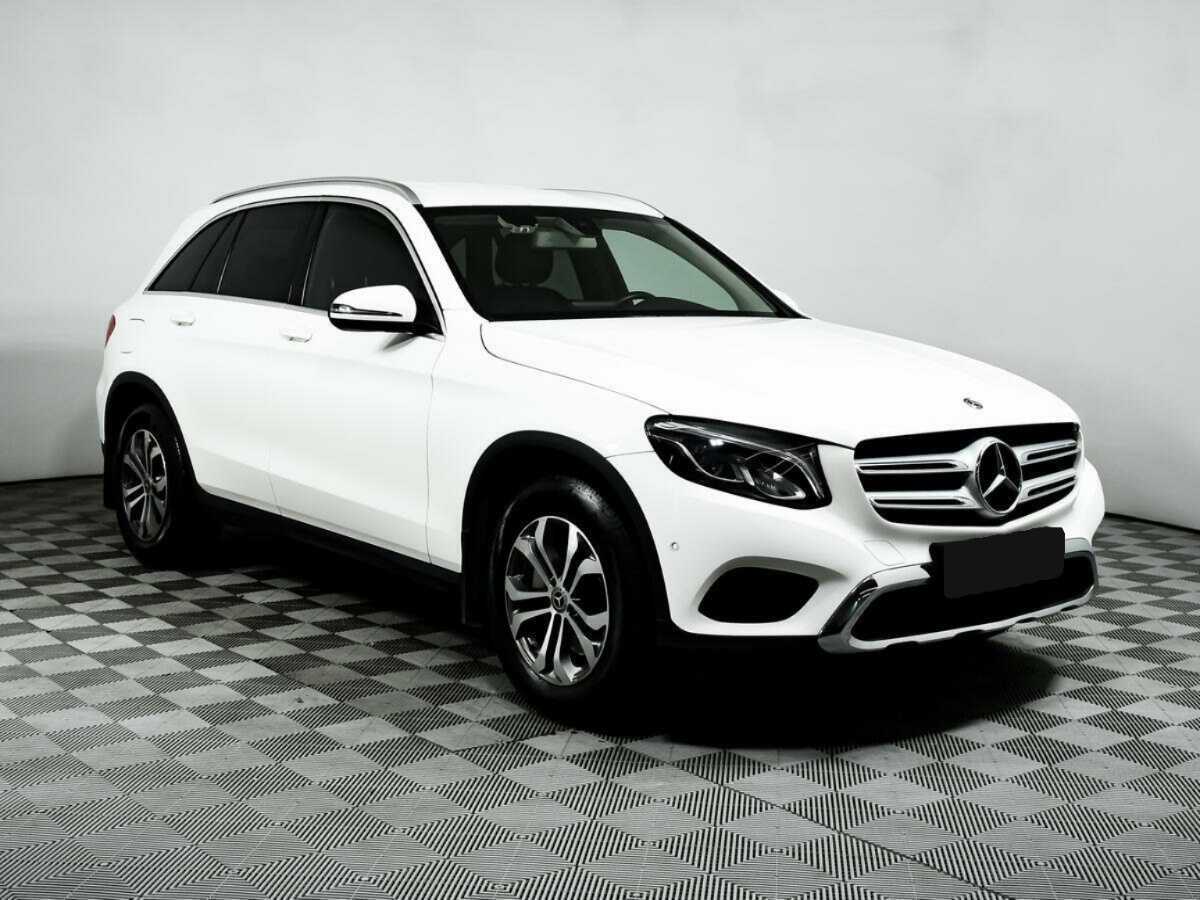 Купить Mercedes-Benz GLC с пробегом. Фото: #2