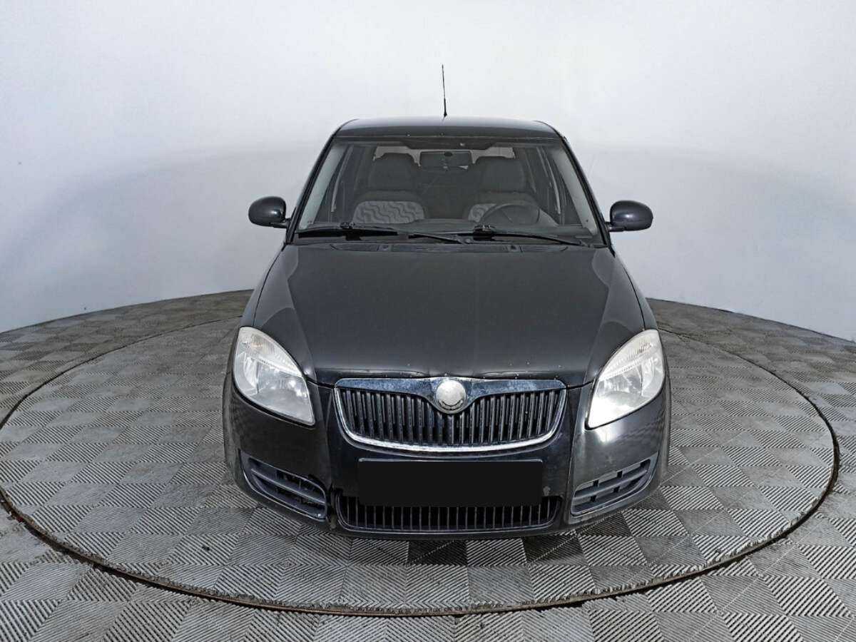 Купить Skoda Fabia с пробегом. Фото: #1