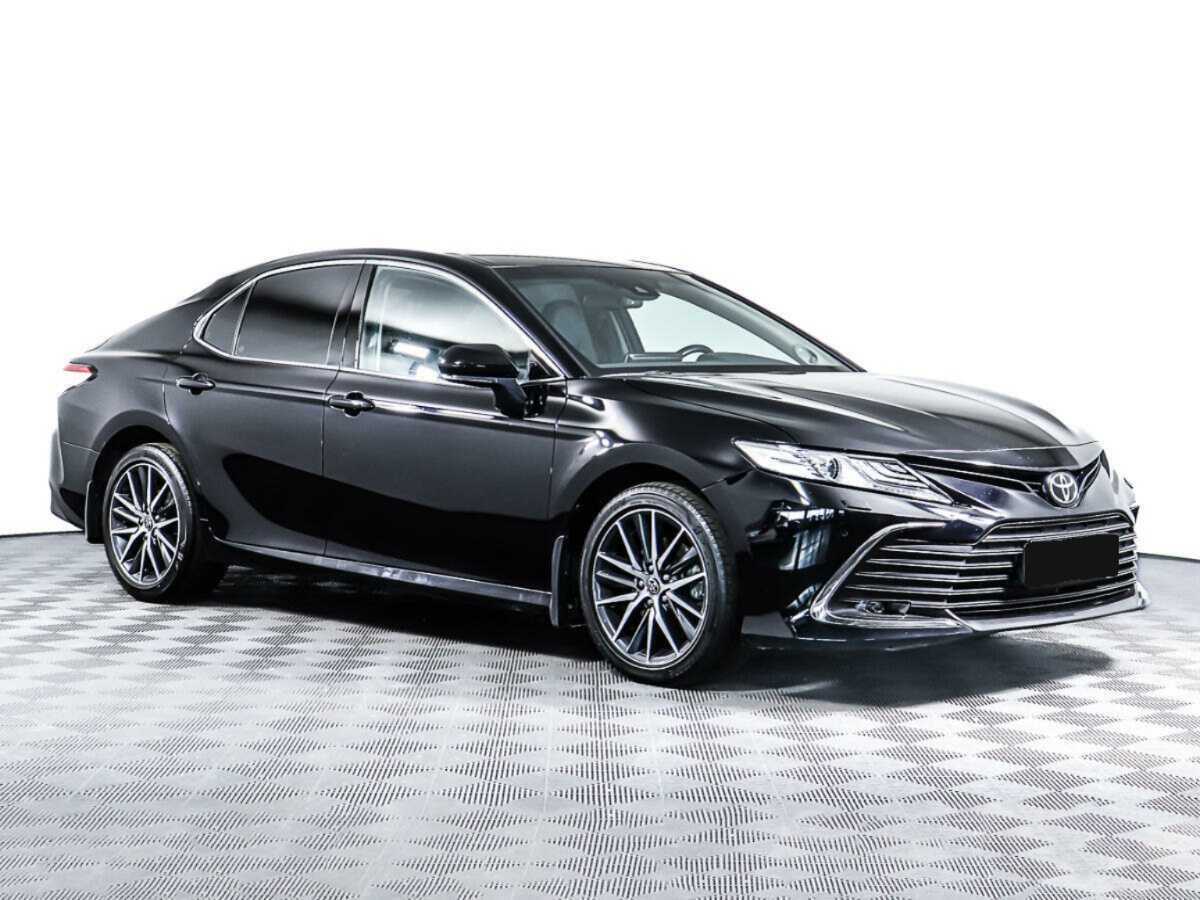 Купить Toyota Camry с пробегом. Фото: #2