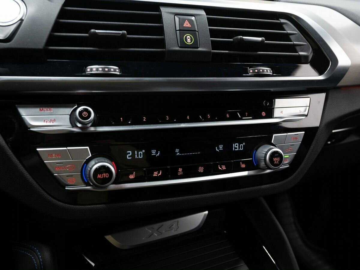 Купить BMW X4 с пробегом. Фото: #26