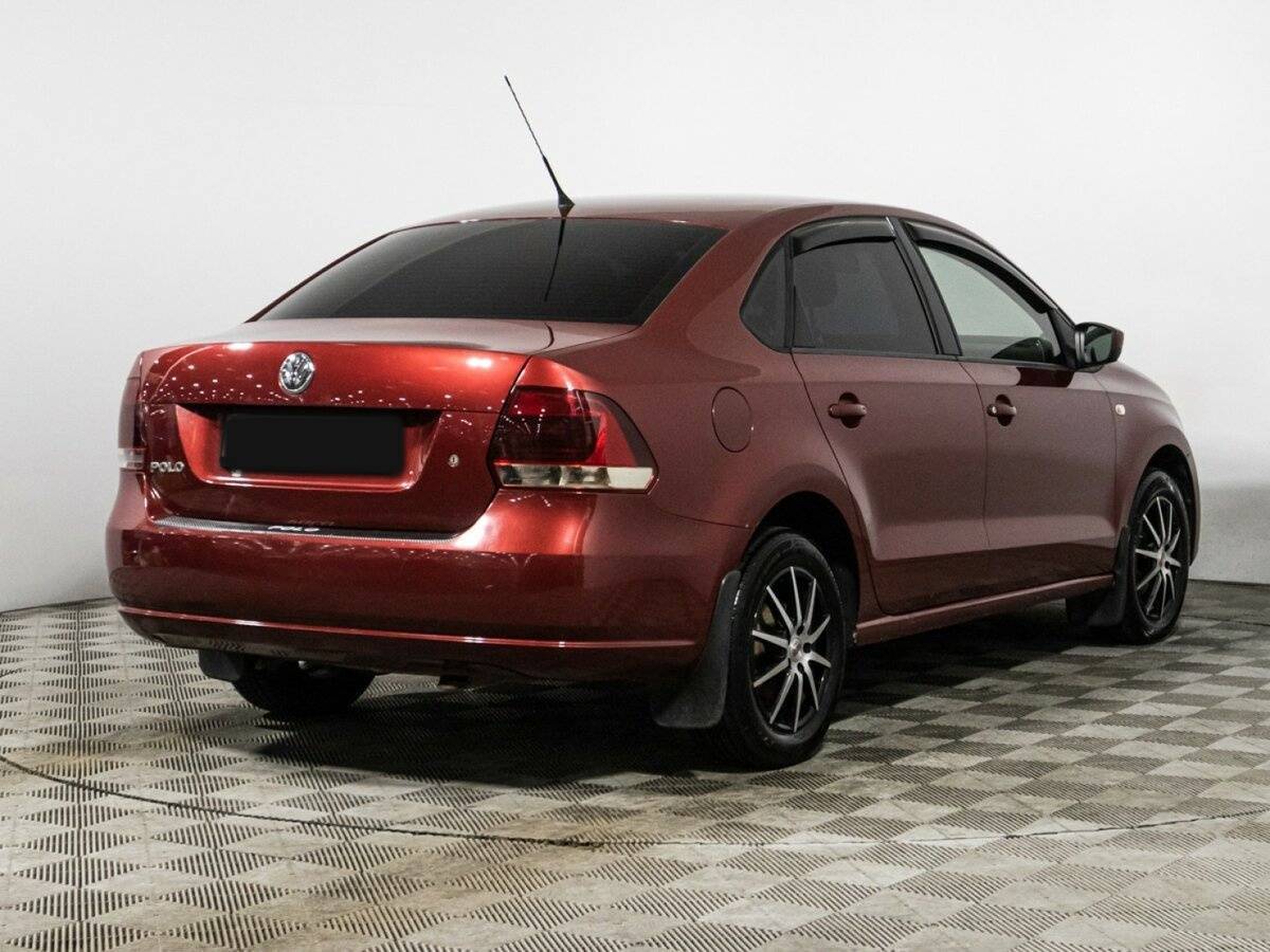 Купить Volkswagen Polo с пробегом. Фото: #4