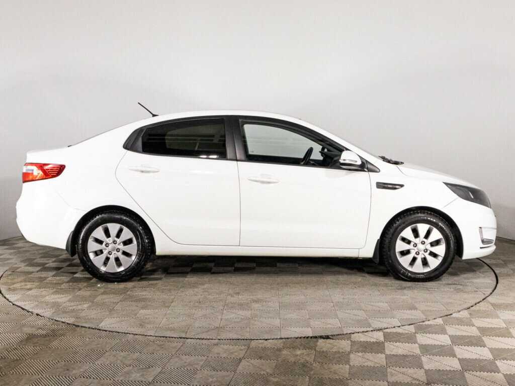 Купить Kia Rio с пробегом. Фото: #3