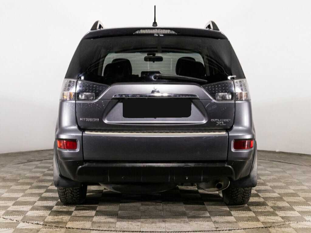 Купить Mitsubishi Outlander с пробегом. Фото: #5