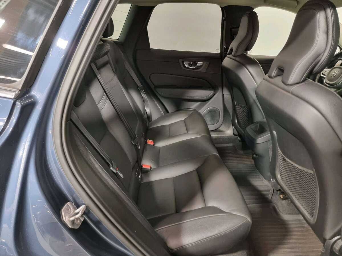Купить Volvo XC60 с пробегом. Фото: #13