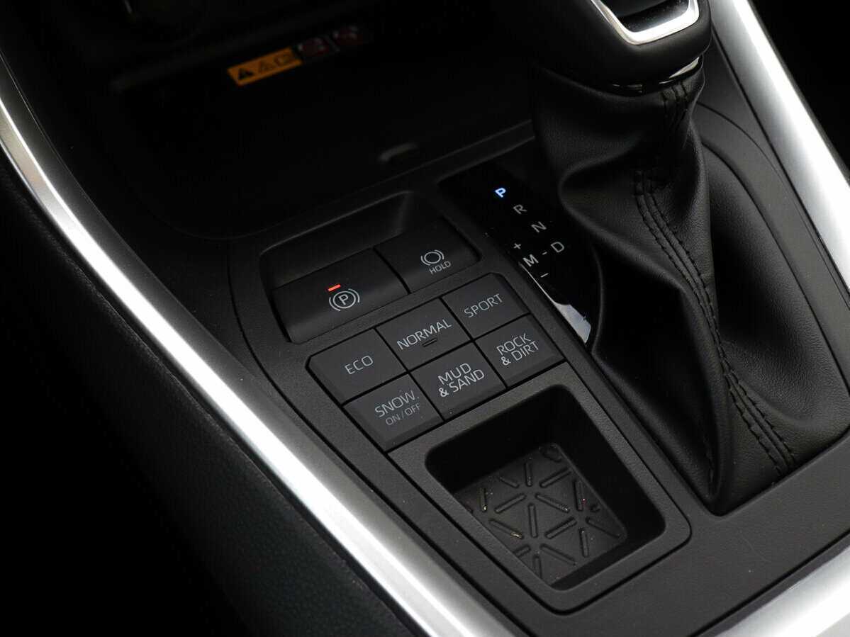 Купить Toyota RAV4 с пробегом. Фото: #10