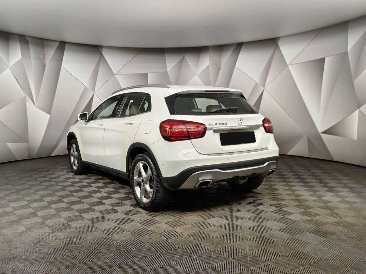 Купить Mercedes-Benz GLA с пробегом. Фото: #3