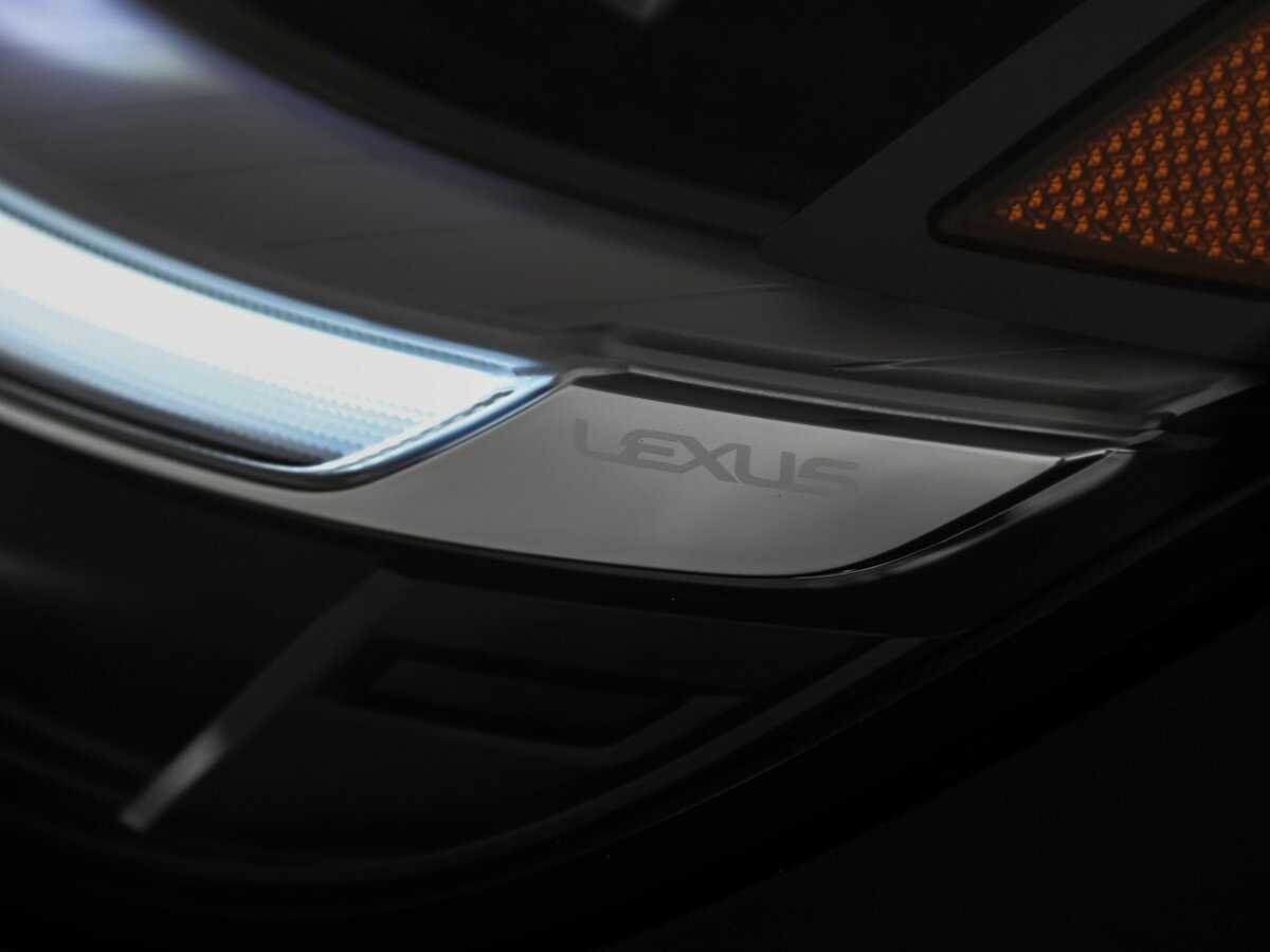 Купить Lexus LX с пробегом. Фото: #19
