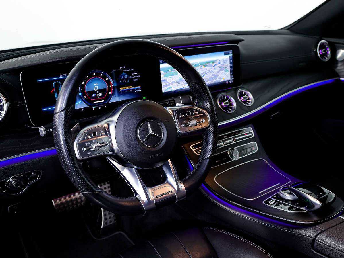 Купить Mercedes-Benz E-Класс с пробегом. Фото: #10