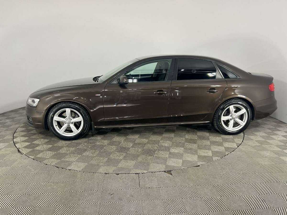 Купить Audi A4 с пробегом. Фото: #4