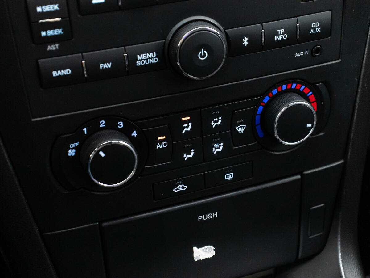 Купить Chevrolet Epica с пробегом. Фото: #14