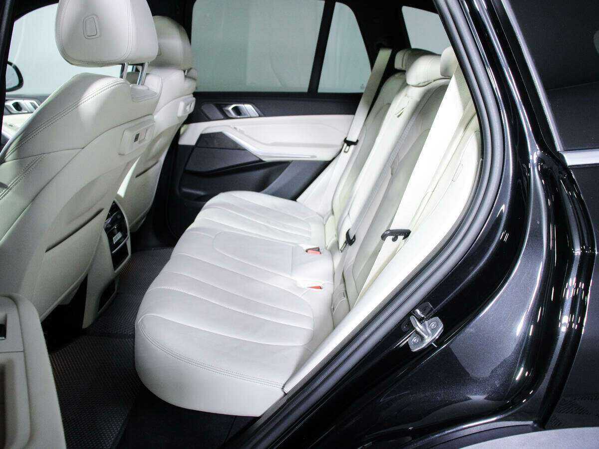 Купить BMW X5 с пробегом. Фото: #6
