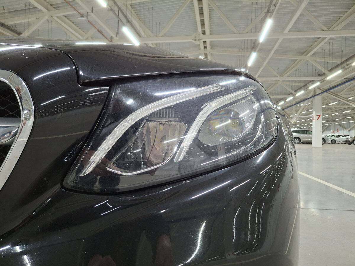 Купить Mercedes-Benz E-Класс с пробегом. Фото: #15