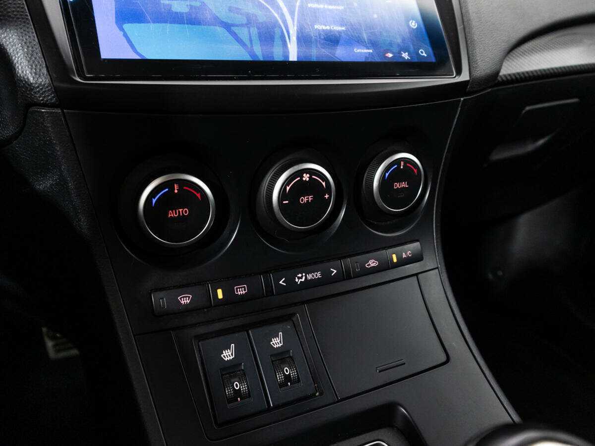 Купить Mazda 3 с пробегом. Фото: #16