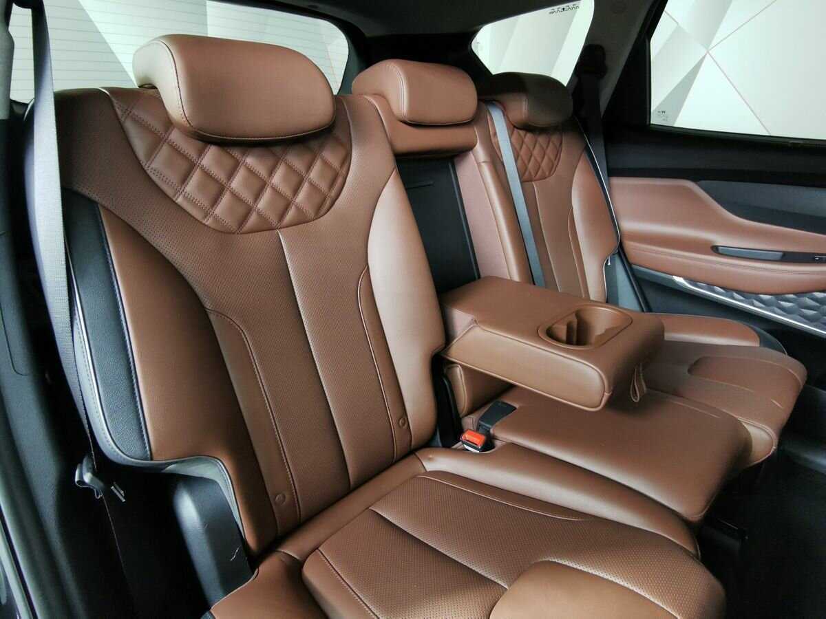 Купить Hyundai Santa Fe с пробегом. Фото: #12