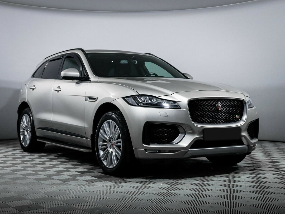 Купить Jaguar F-Pace с пробегом. Фото: #2