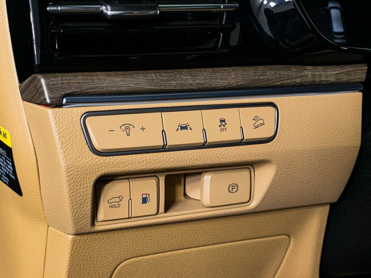 Купить Kia Mohave с пробегом. Фото: #23