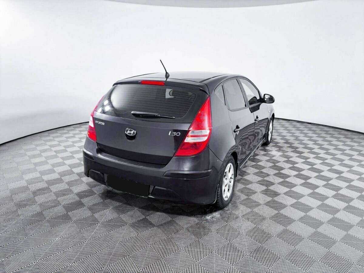 Купить Hyundai i30 с пробегом. Фото: #4