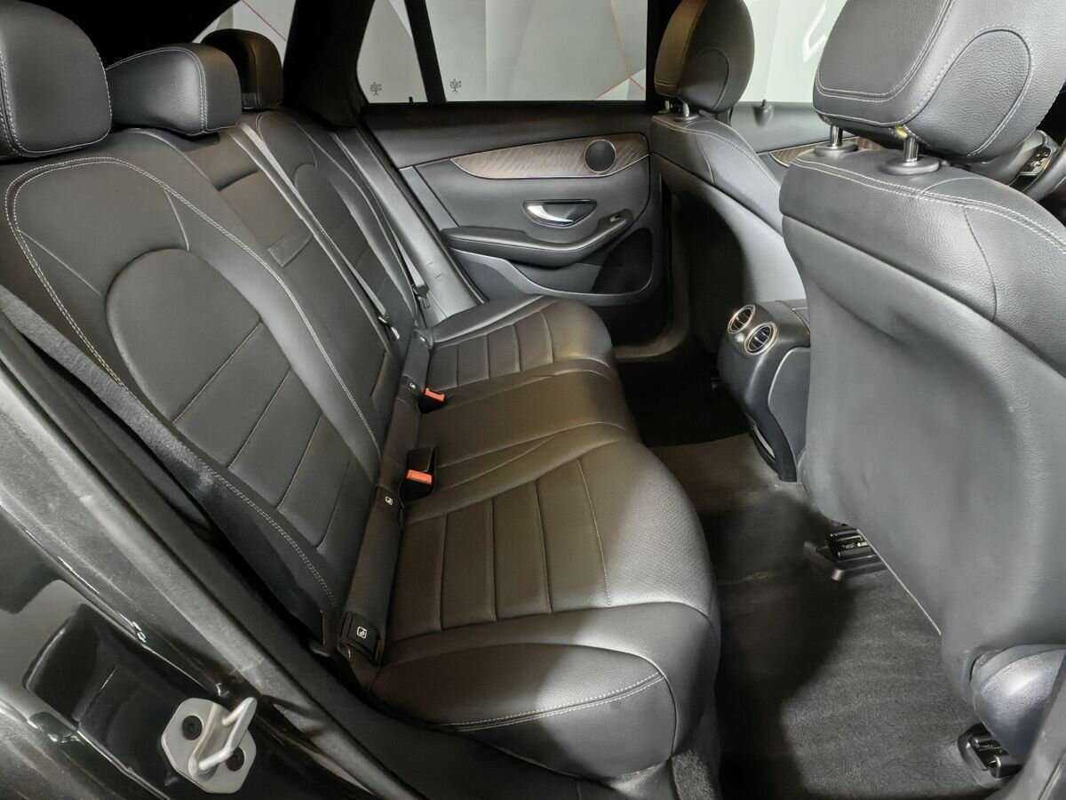 Купить Mercedes-Benz GLC с пробегом. Фото: #10