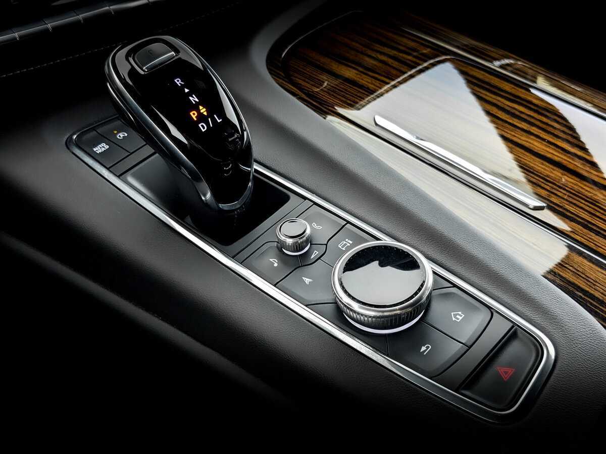 Купить Cadillac Escalade с пробегом. Фото: #26