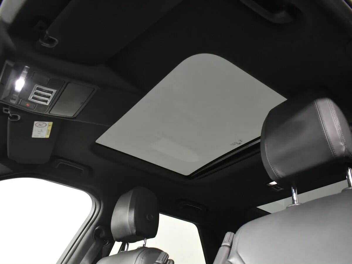 Купить Land Rover Discovery с пробегом. Фото: #11