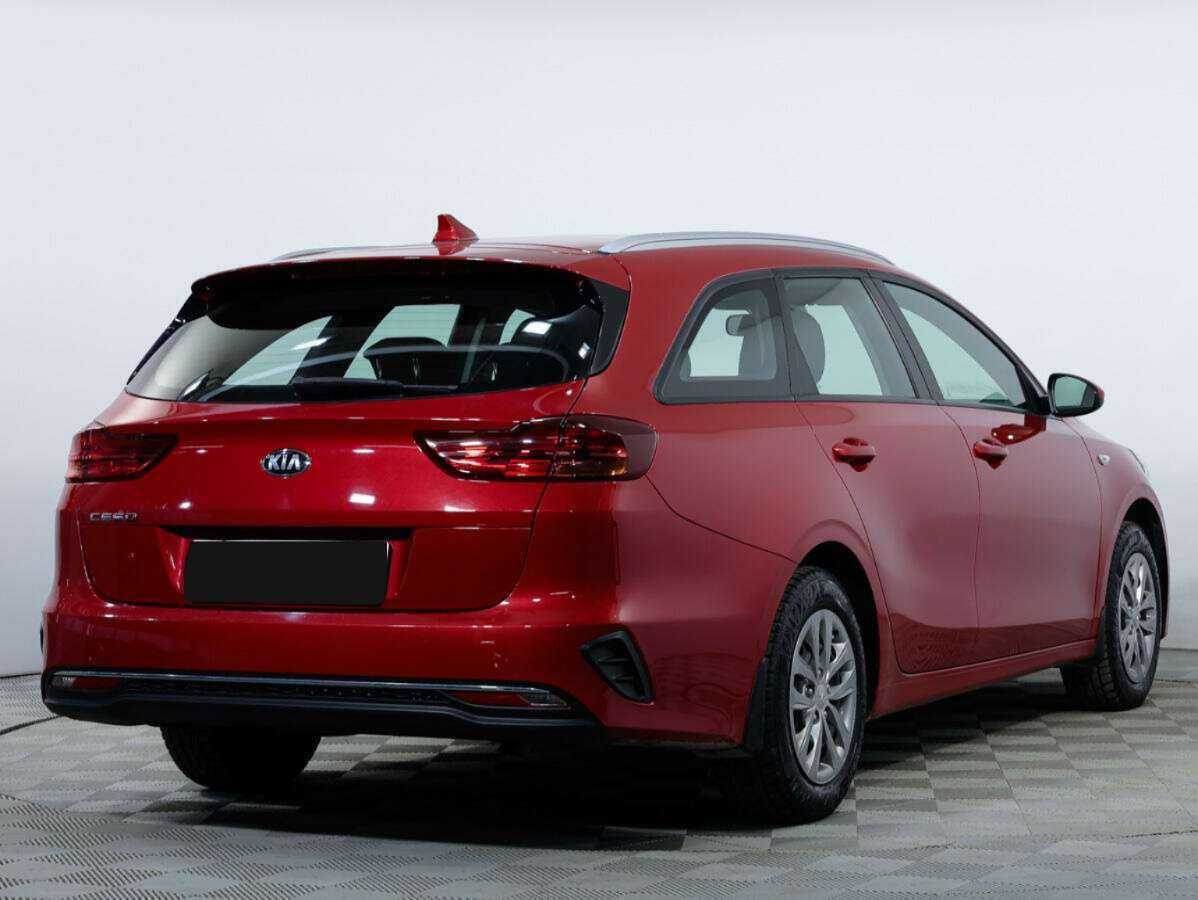 Купить Kia Ceed с пробегом. Фото: #3