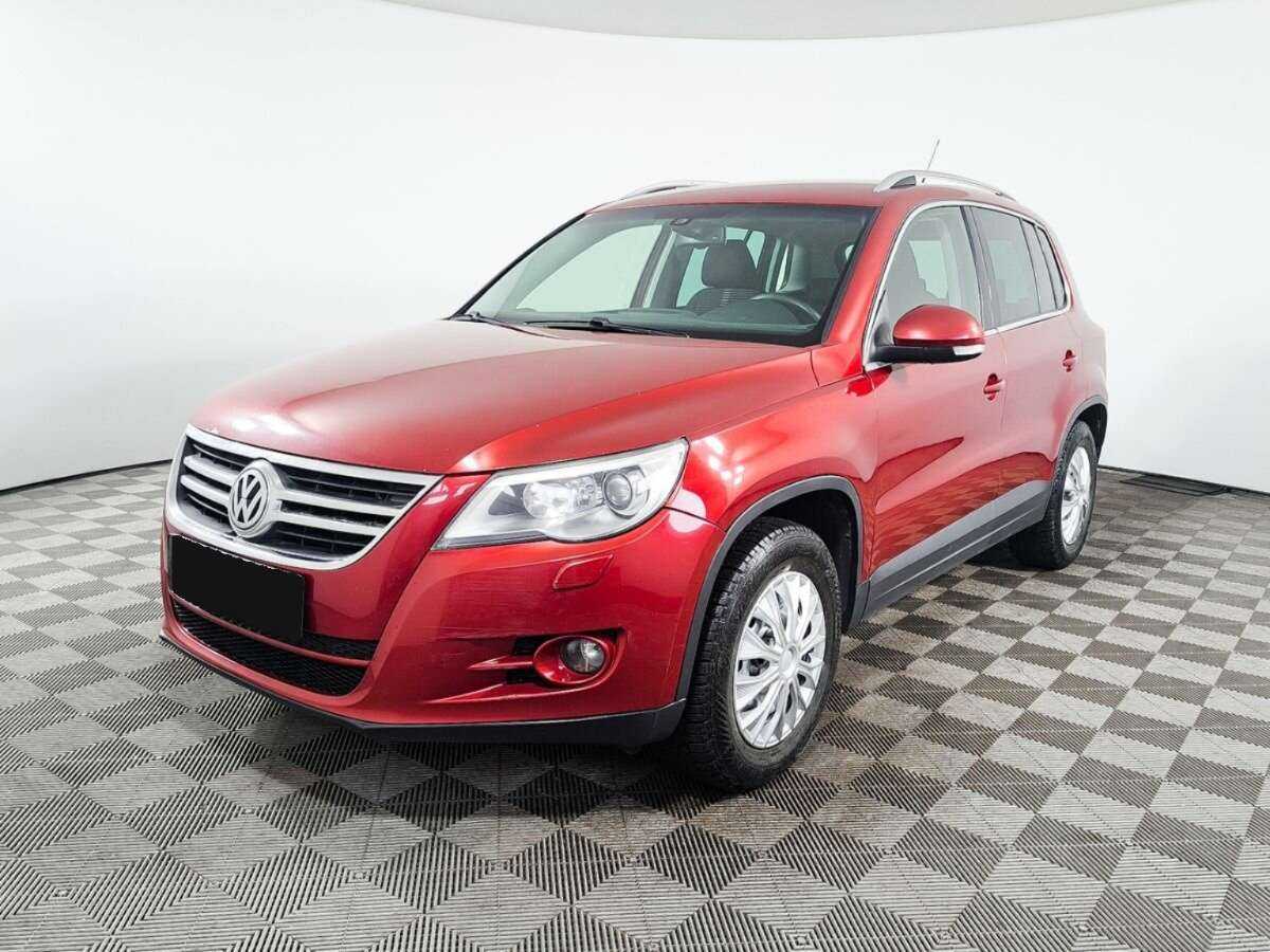 Купить Volkswagen Tiguan с пробегом. Посмотреть фото
