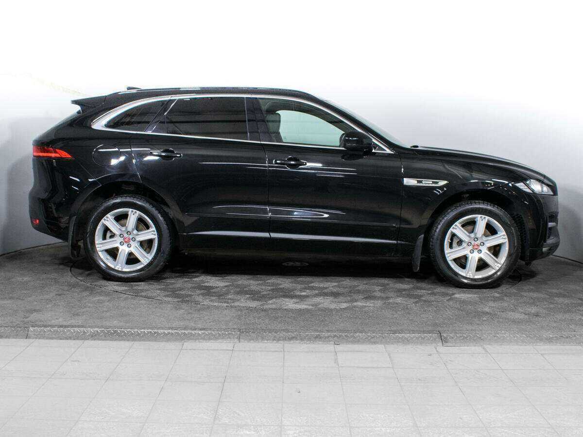 Купить Jaguar F-Pace с пробегом. Фото: #3