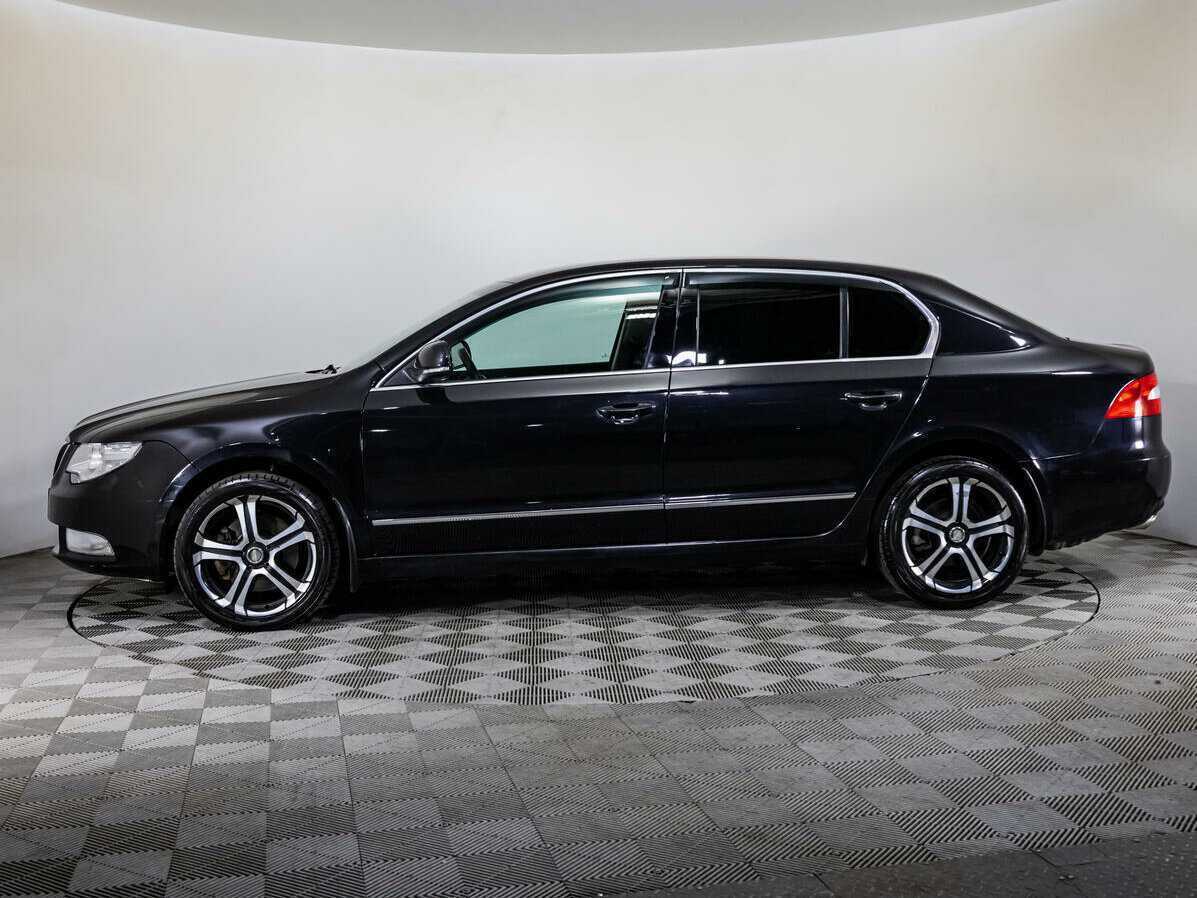 Купить Skoda Superb с пробегом. Фото: #7