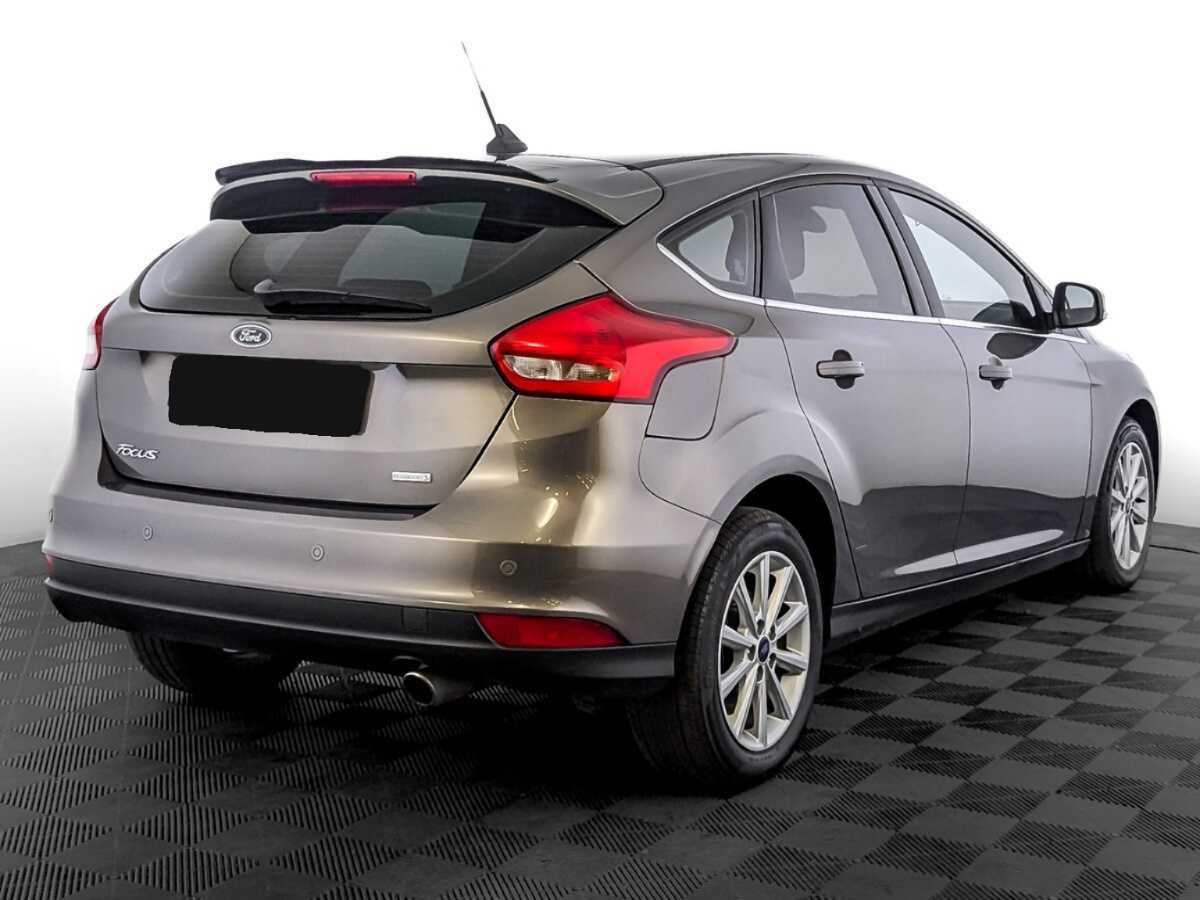 Купить Ford Focus с пробегом. Фото: #4