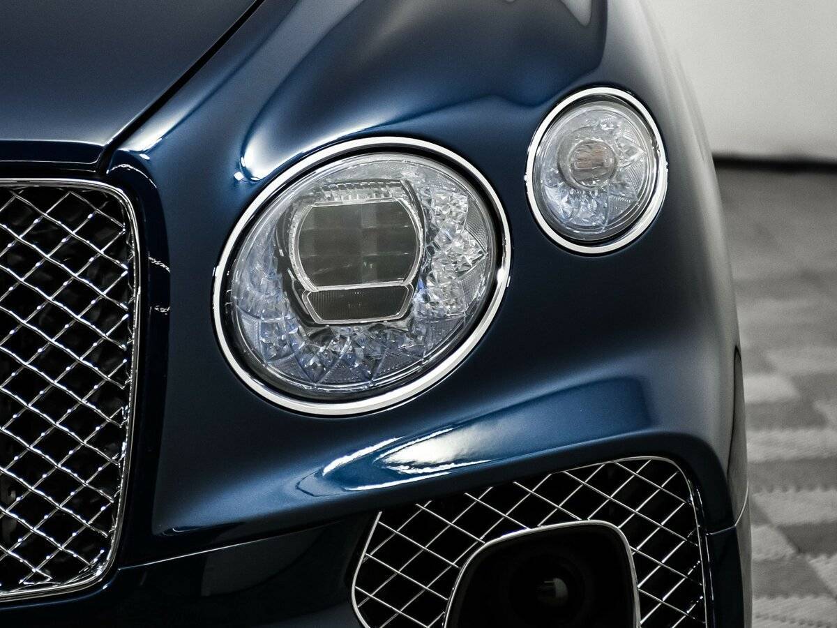 Купить Bentley Bentayga с пробегом. Фото: #17