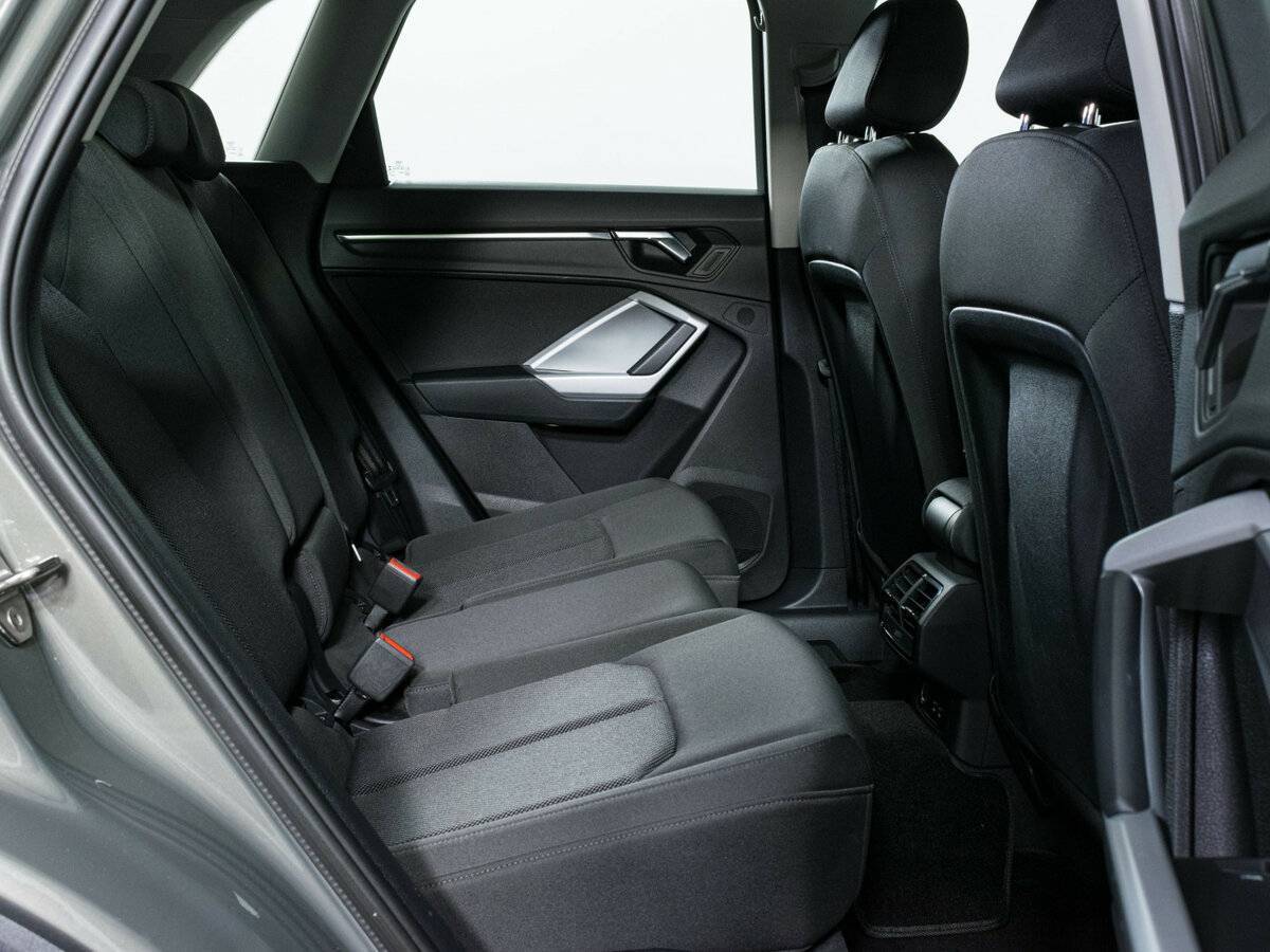 Купить Audi Q3 с пробегом. Фото: #9