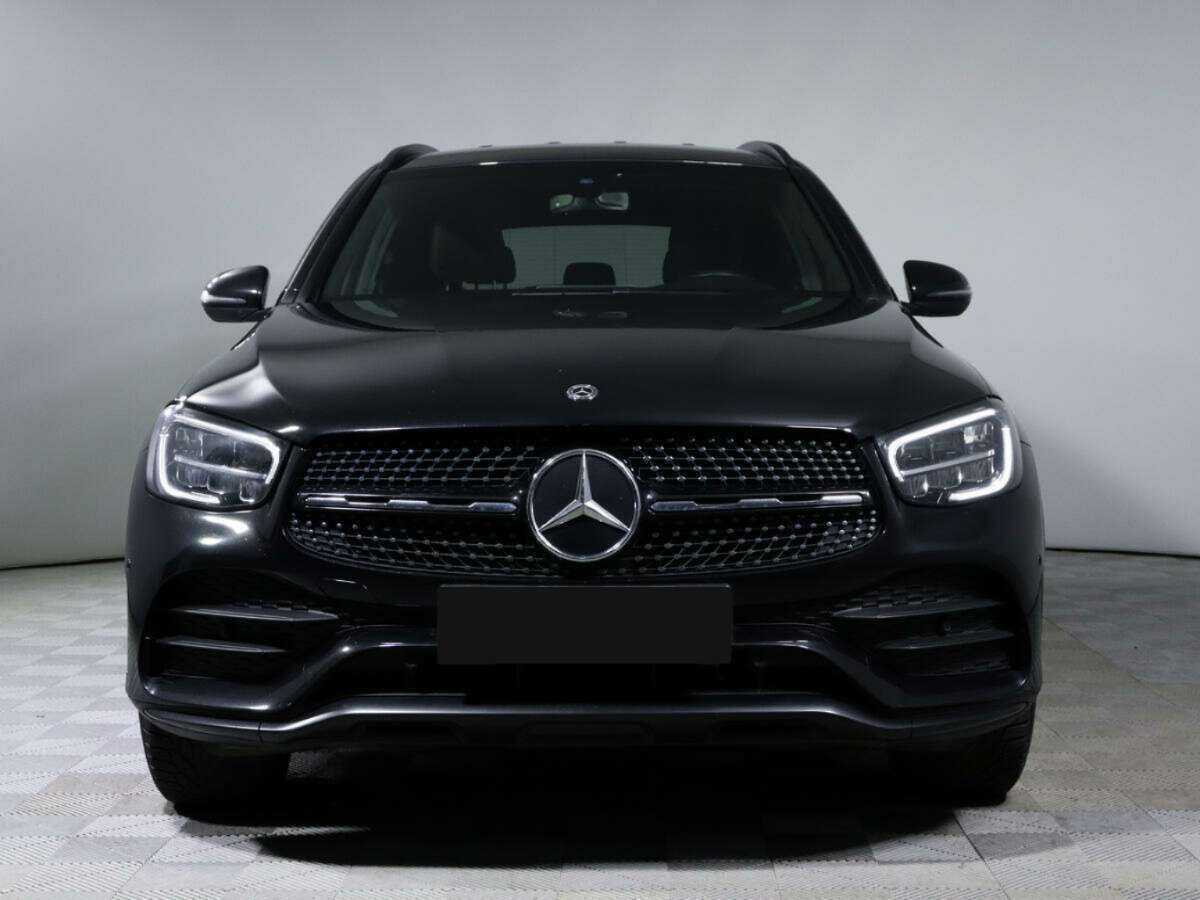 Купить Mercedes-Benz GLC с пробегом. Фото: #1