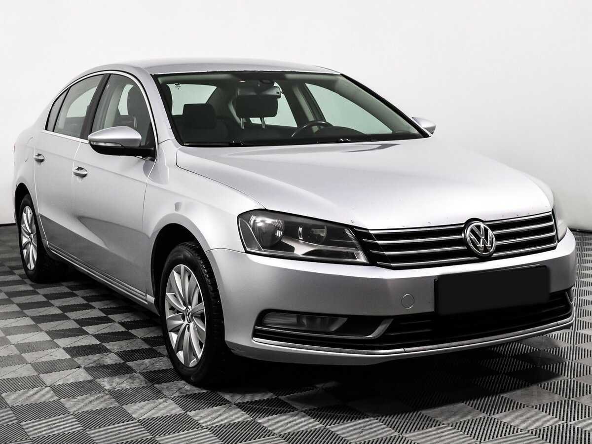 Купить Volkswagen Passat с пробегом. Фото: #2