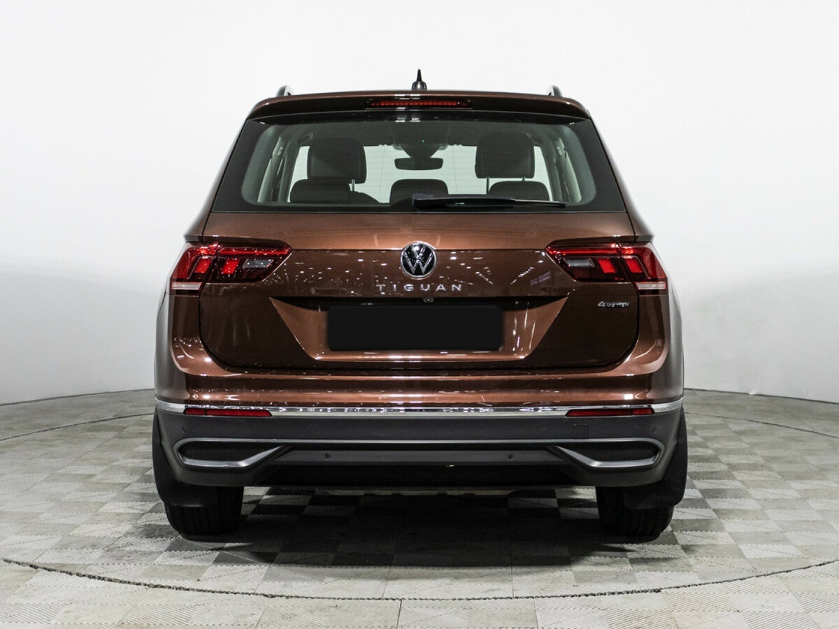 Купить Volkswagen Tiguan с пробегом. Фото: #5