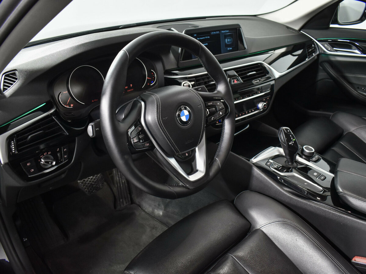 Купить BMW 5 серии с пробегом. Фото: #8