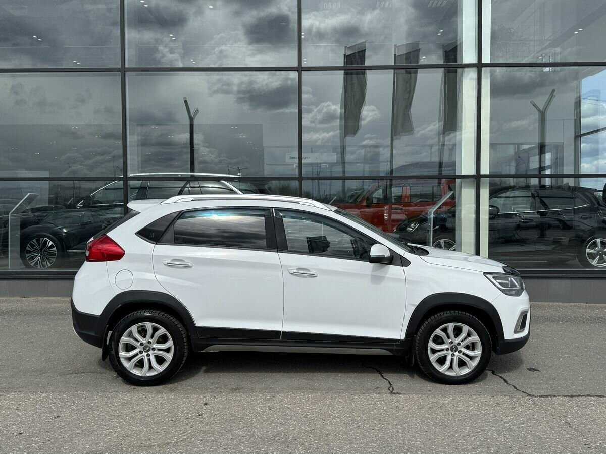 Купить Chery Tiggo 2 с пробегом. Фото: #3