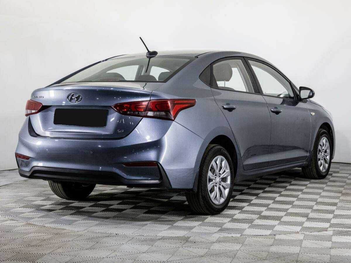 Купить Hyundai Solaris с пробегом. Фото: #4