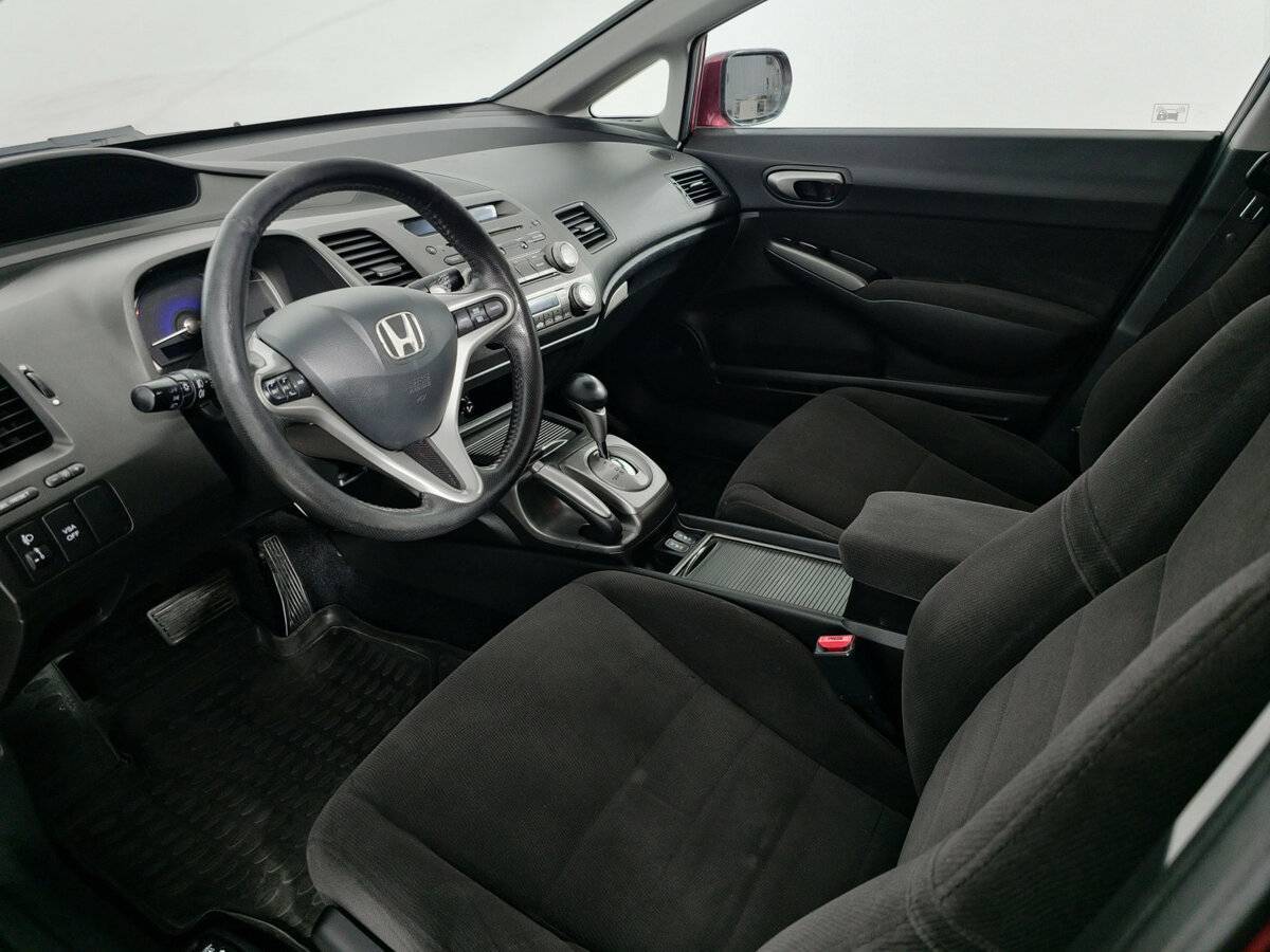 Купить Honda Civic с пробегом. Фото: #10