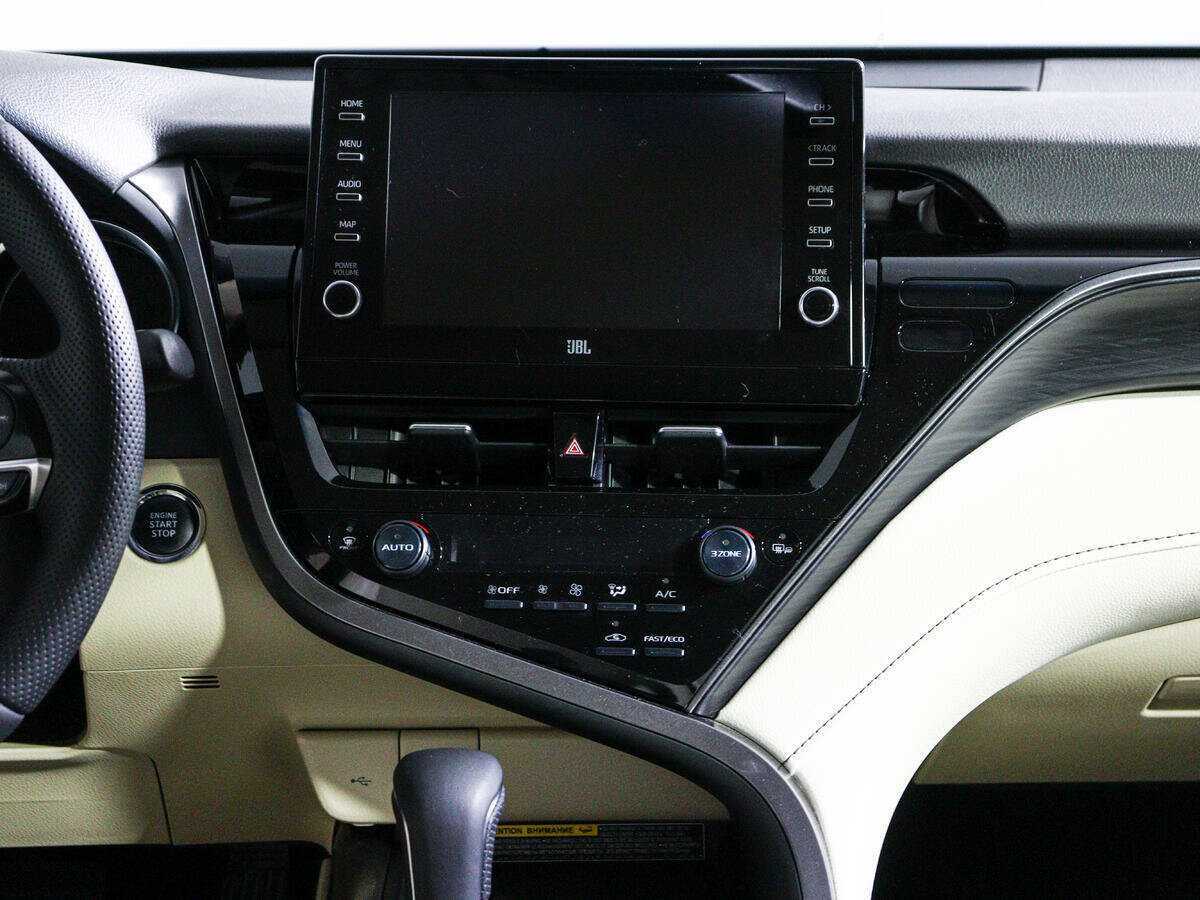 Купить Toyota Camry с пробегом. Фото: #10