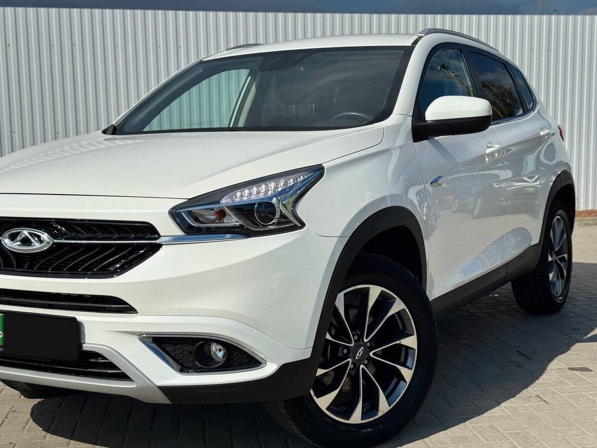 Купить Chery Tiggo 7 с пробегом. Фото: #1