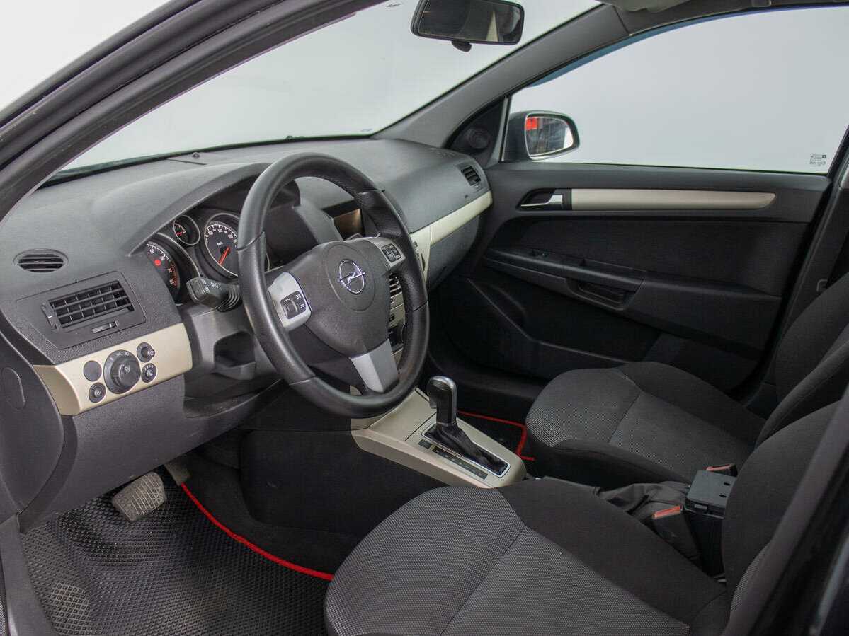 Купить Opel Astra с пробегом. Фото: #9