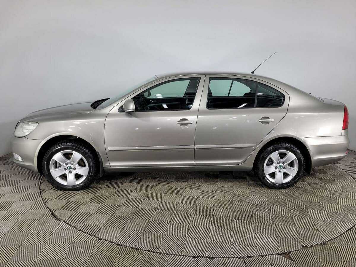 Купить Skoda Octavia с пробегом. Фото: #4