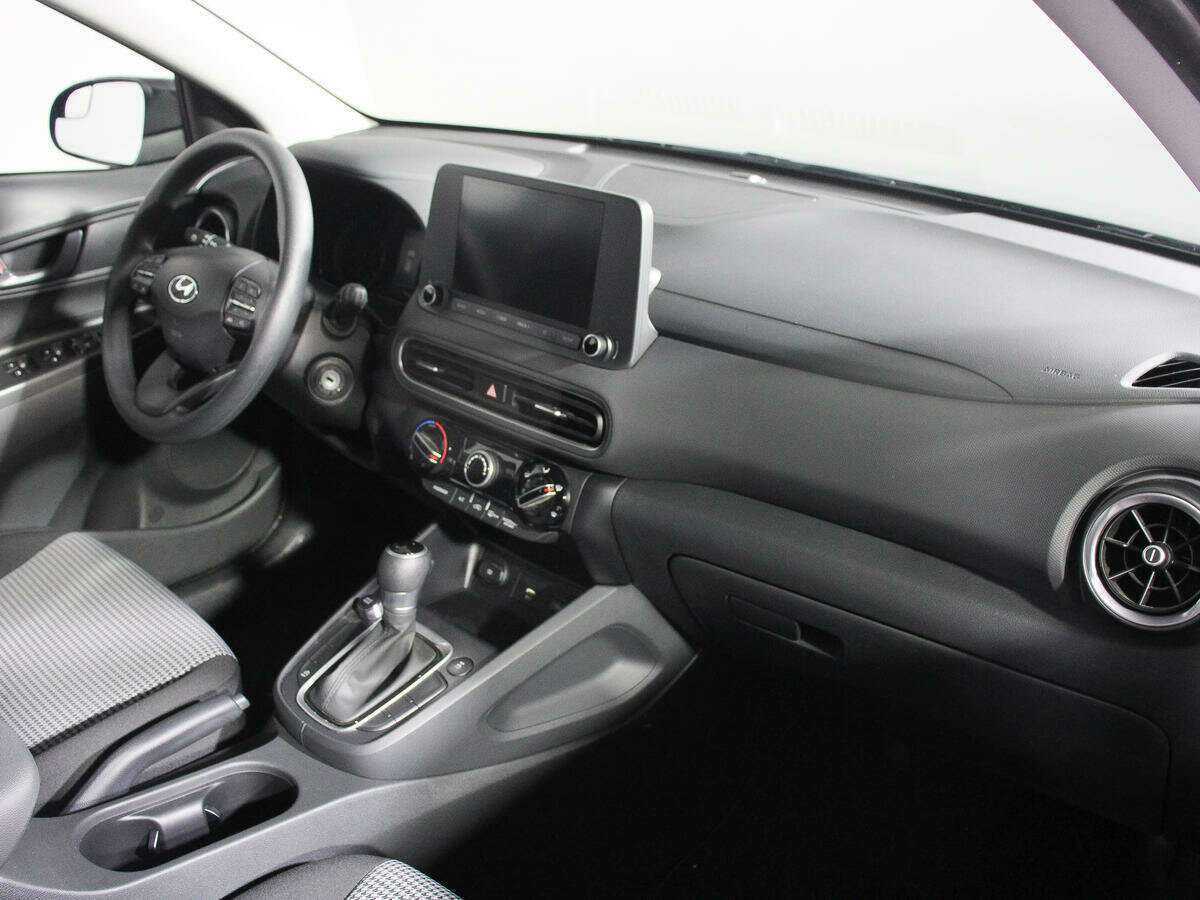 Купить Hyundai Kona с пробегом. Фото: #6
