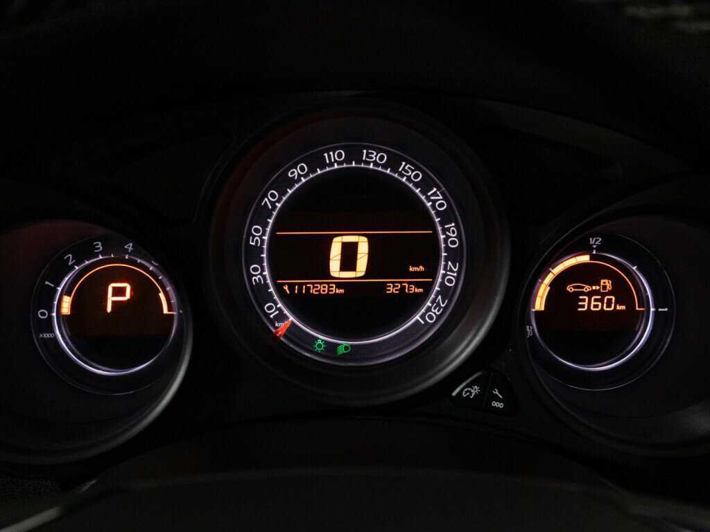 Купить Citroen C4 с пробегом. Фото: #11